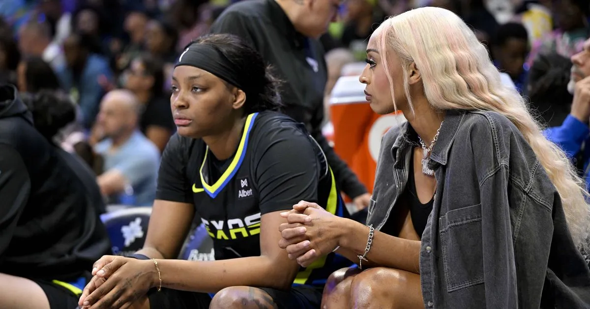 Dallas Wings Pecah Inti — dan Satu Pasangan — dengan Kejutan Pertukaran WNBA