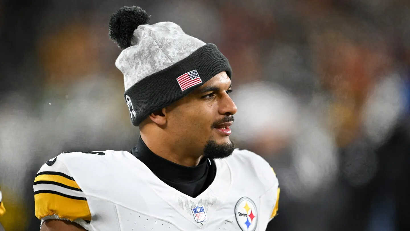 Steelers Kirim Minkah Fitzpatrick ke Dolphins untuk Jalen Ramsey